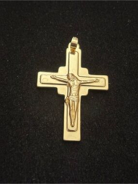 Gold Plated cross Pendant